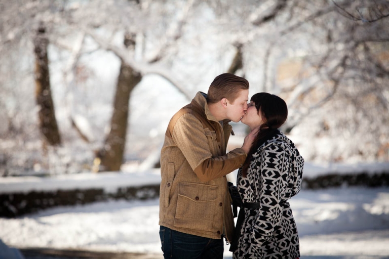 Buffalo_wedding_photographer_Portraits_buffalove_snow_buffalo zoo-17