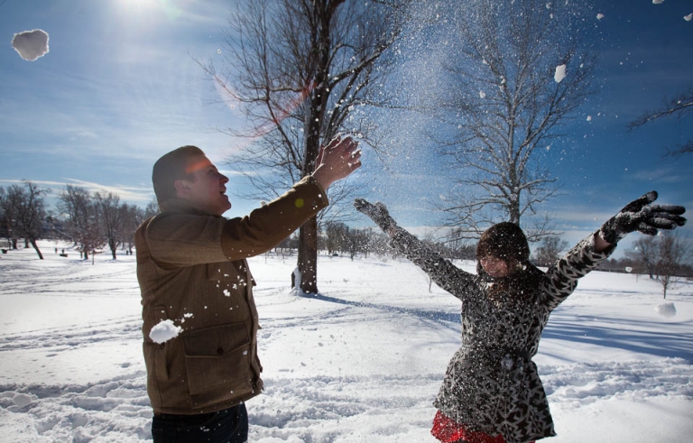 Buffalo_wedding_photographer_Portraits_buffalove_snow_buffalo zoo-25