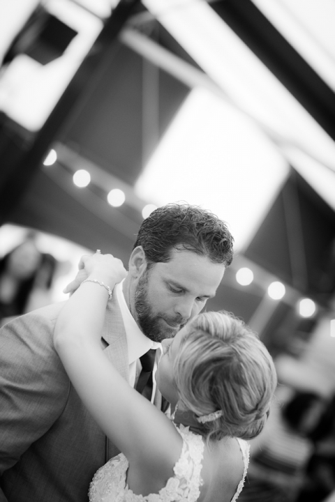 wny_wedding_photography_country_club-45