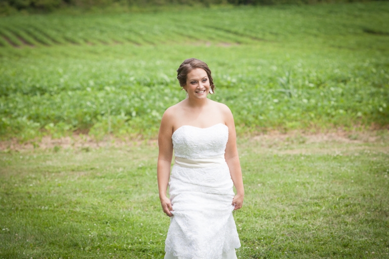 wny_wedding_photography_freedom_run_winery-12