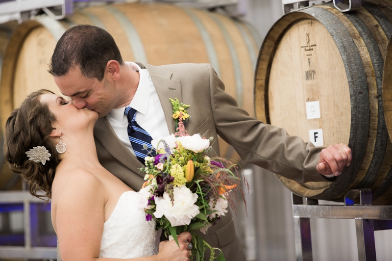 wny_wedding_photography_freedom_run_winery-23