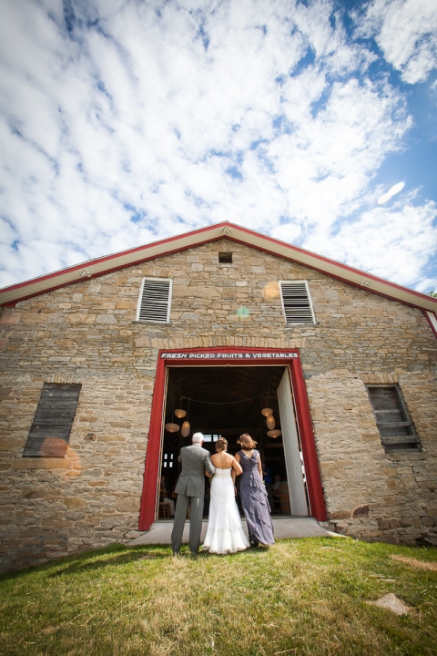 wny_wedding_photography_freedom_run_winery-32