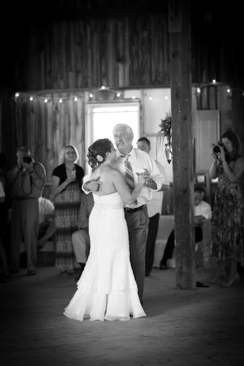 wny_wedding_photography_freedom_run_winery-50