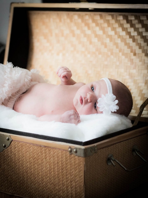 Buffalo_Children_newborns_photographer_Portraits_fine art-8