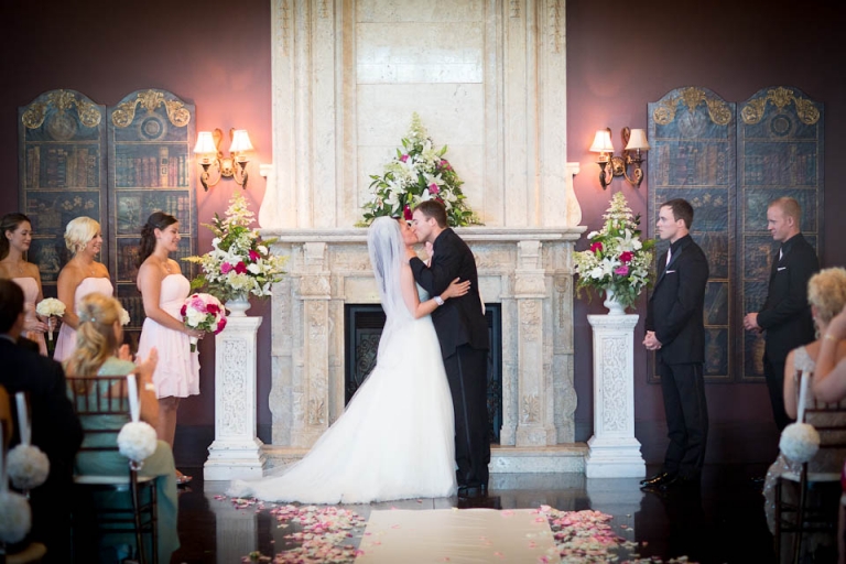 Buffalo_wedding_photographer_salvatores_31