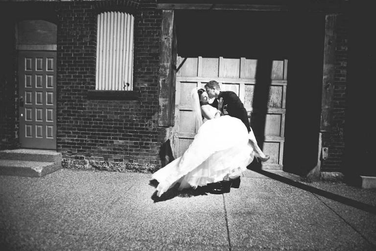 Buffalo_wedding_photographer_salvatores_48