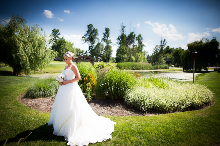 the timberlodge arrowhead golfcourse wedding photographs15