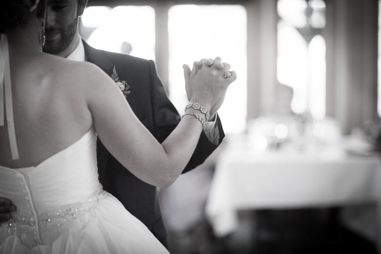 the timberlodge arrowhead golfcourse wedding photographs79