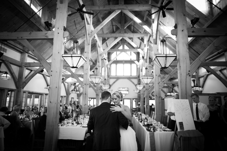 the timberlodge arrowhead golfcourse wedding photographs80